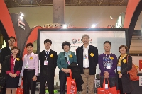 南方展采購團(tuán)成員在我要印展位前合影（部分）